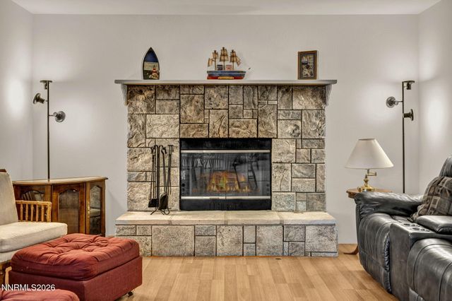 25 Desert Peak Court, Sparks, NV 89441