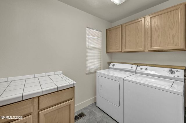 25 Desert Peak Court, Sparks, NV 89441