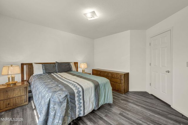 25 Desert Peak Court, Sparks, NV 89441