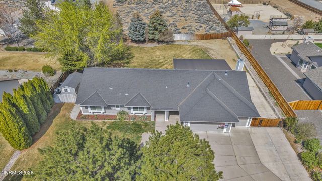 25 Desert Peak Court, Sparks, NV 89441