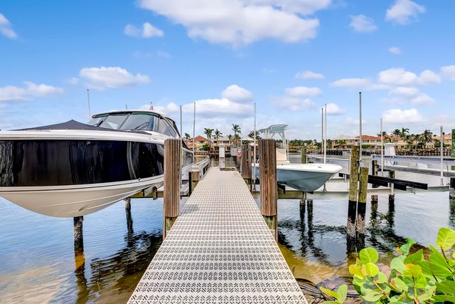 1045 Harbor Villas Drive 5, North Palm Beach, FL 33408