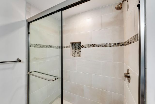 1045 Harbor Villas Drive 5, North Palm Beach, FL 33408