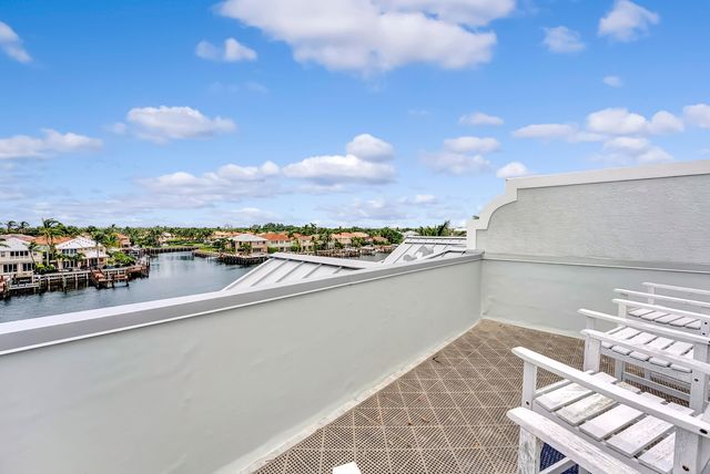 1045 Harbor Villas Drive 5, North Palm Beach, FL 33408