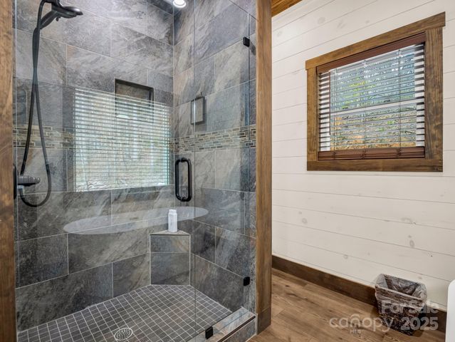 107 Twisted Birch Drive, Hendersonville, NC 28792