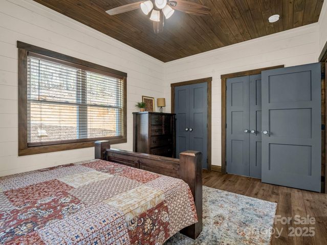 107 Twisted Birch Drive, Hendersonville, NC 28792