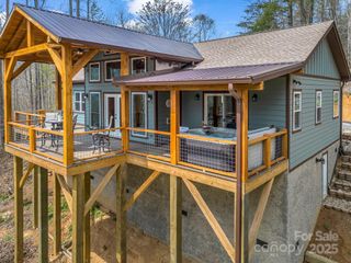 107 Twisted Birch Drive, Hendersonville, NC 28792