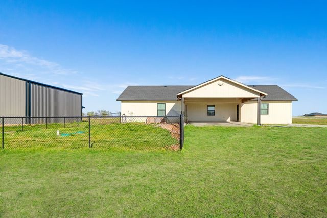 600 Private Road 24970, Brookston, TX 75421