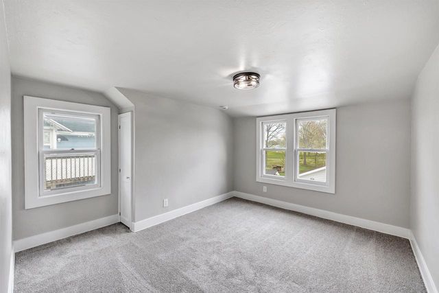 1517 FARLIN AVENUE, Green Bay, WI 54302