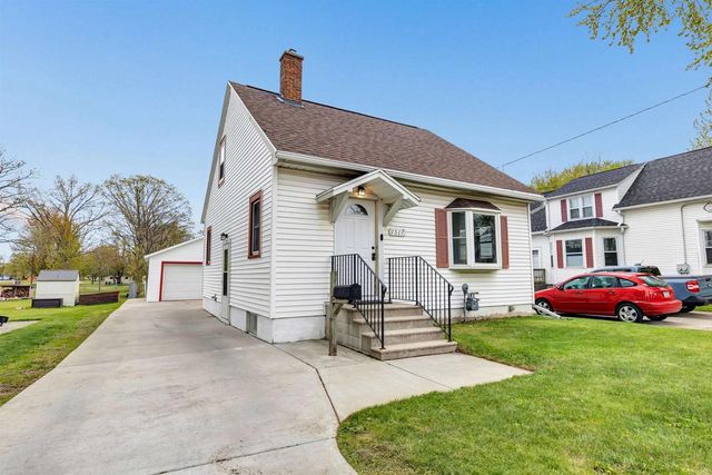 1517 FARLIN AVENUE, Green Bay, WI 54302