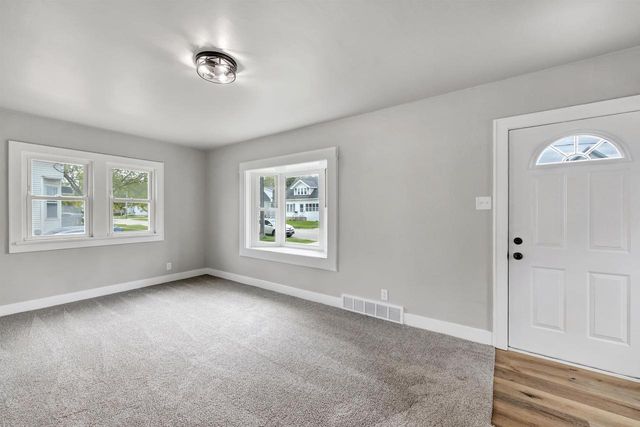 1517 FARLIN AVENUE, Green Bay, WI 54302