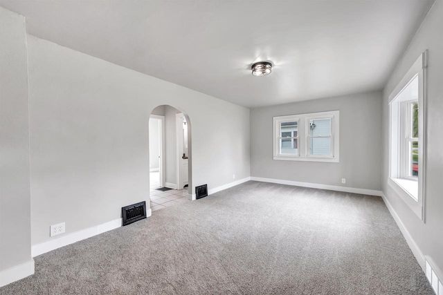 1517 FARLIN AVENUE, Green Bay, WI 54302