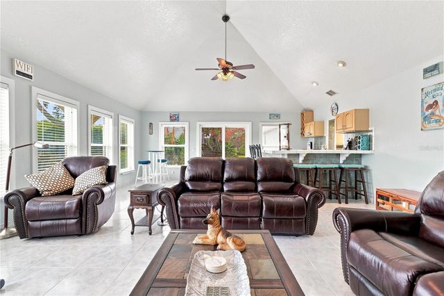1520 SE PINWHEEL DRIVE, Crystal River, FL 34429