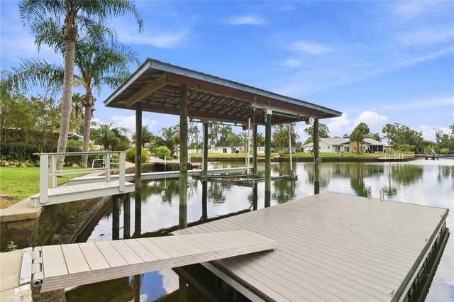 1520 SE PINWHEEL DRIVE, Crystal River, FL 34429
