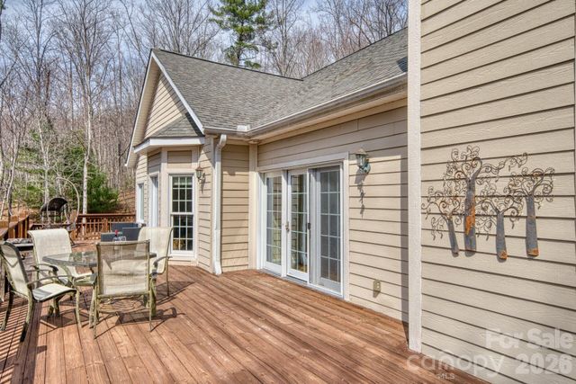 45 Baton Lane, Asheville, NC 28803