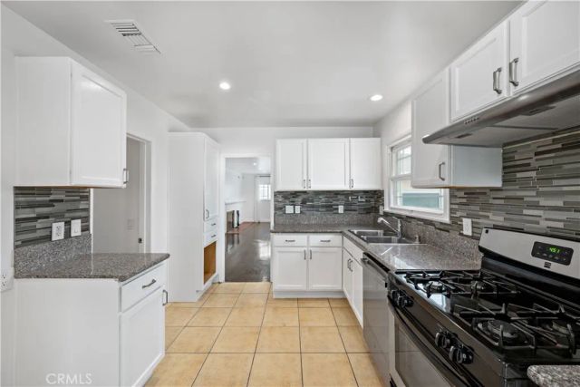 10525 S 4th Avenue, Inglewood, CA 90303