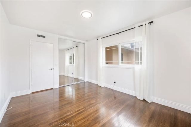 10525 S 4th Avenue, Inglewood, CA 90303