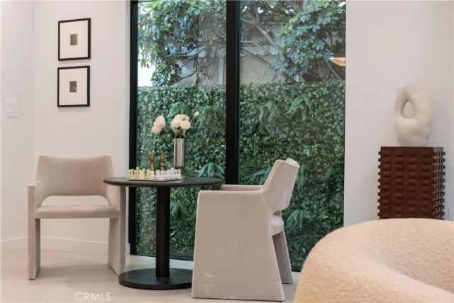 6132 W 82nd, Los Angeles, CA 90045