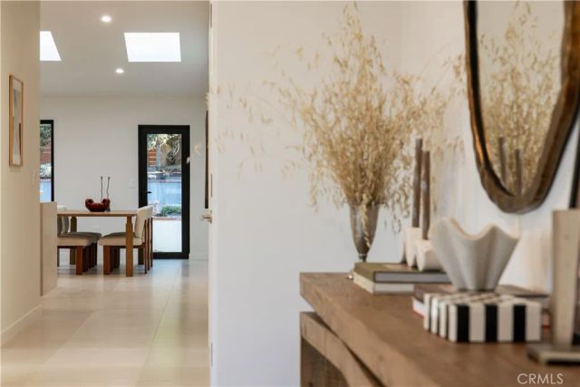6132 W 82nd, Los Angeles, CA 90045