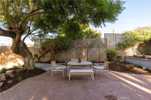 6132 W 82nd, Los Angeles, CA 90045