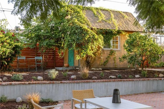 6132 W 82nd, Los Angeles, CA 90045