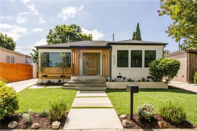 6132 W 82nd, Los Angeles, CA 90045