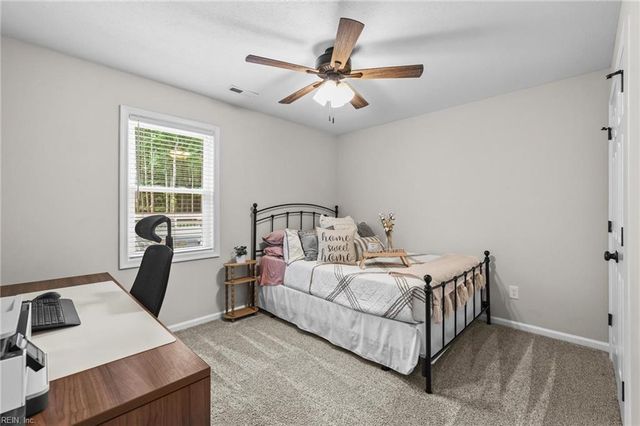258 Guinea Mill RD, Moyock, NC 27958