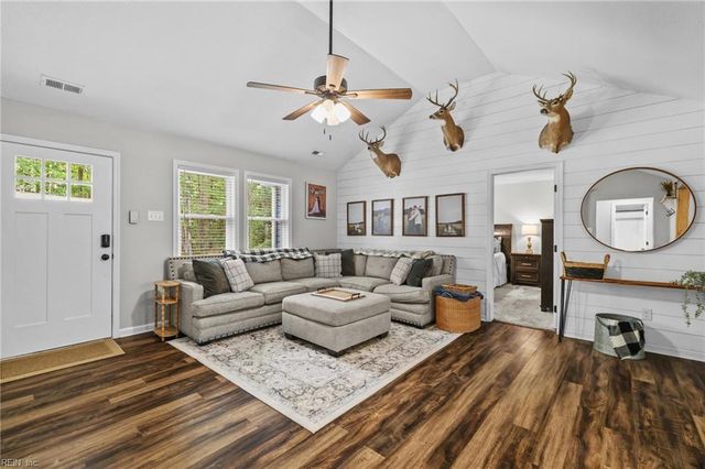 258 Guinea Mill RD, Moyock, NC 27958