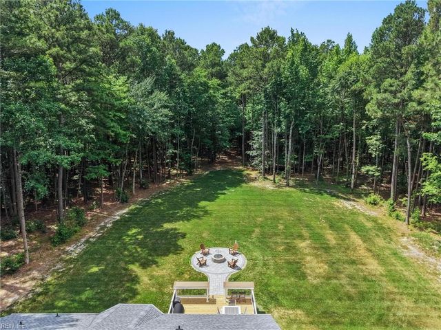 258 Guinea Mill RD, Moyock, NC 27958