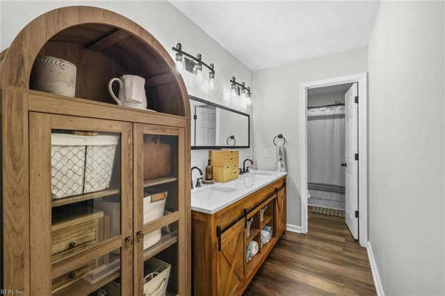 258 Guinea Mill RD, Moyock, NC 27958