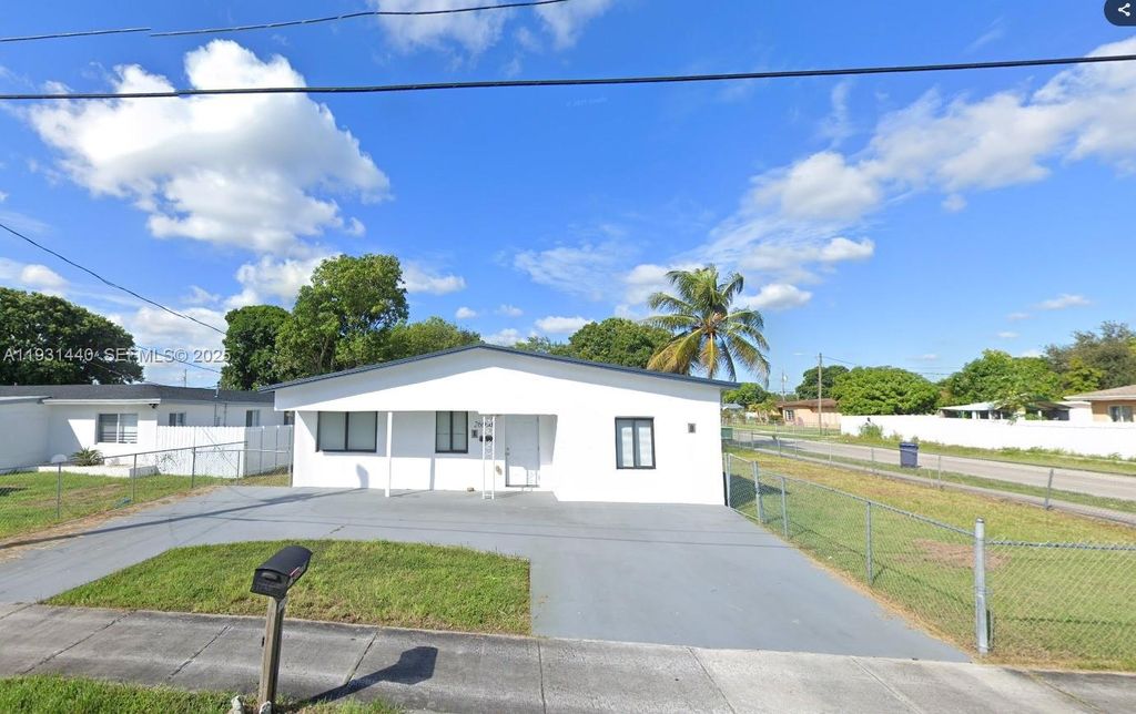 26600 SW 138th Ct h, Homestead, FL 33032