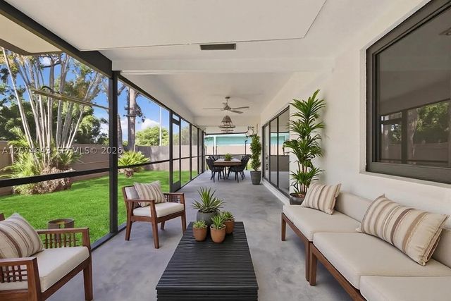 6146 Linton St, Jupiter, FL 33458