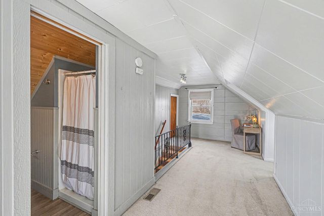 4153 Paxton Woods Lane, Cincinnati, OH 45209