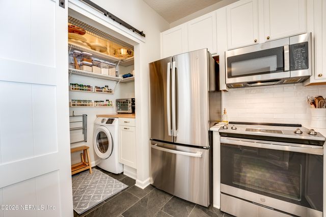 121 JARDIN DE MER Place 121, Jacksonville Beach, FL 32250