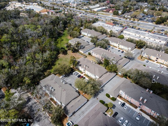 121 JARDIN DE MER Place 121, Jacksonville Beach, FL 32250