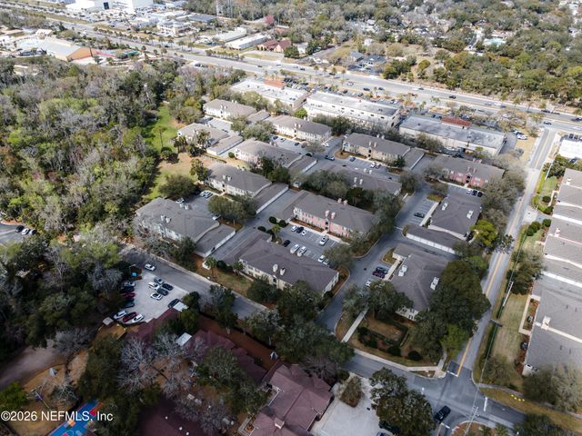 121 JARDIN DE MER Place 121, Jacksonville Beach, FL 32250