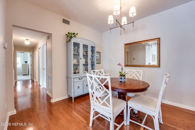 121 JARDIN DE MER Place 121, Jacksonville Beach, FL 32250