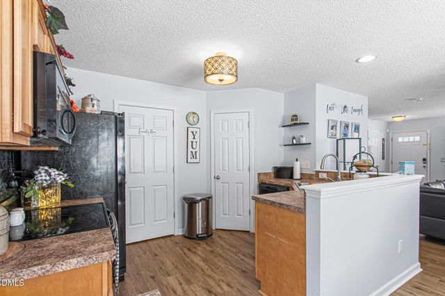 642 Cairn Circle, Burlington, NC 27217