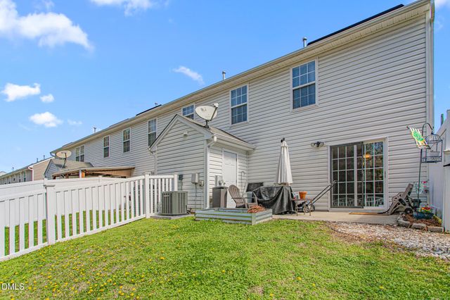 642 Cairn Circle, Burlington, NC 27217