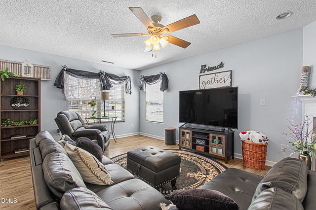 642 Cairn Circle, Burlington, NC 27217