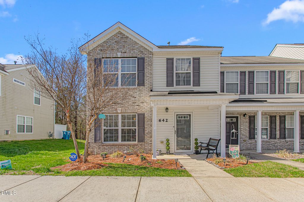 642 Cairn Circle, Burlington, NC 27217
