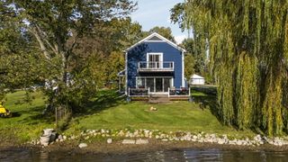 1272 Bayview Street, White Lake Twp, MI 48386