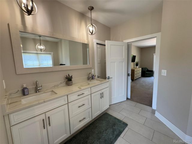 11029 Ridge View Trail, Tyrone Township, MI 48430