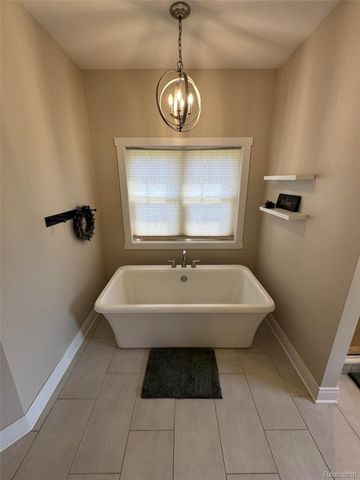 11029 Ridge View Trail, Tyrone Township, MI 48430