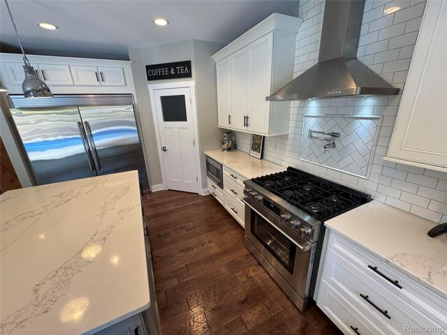 11029 Ridge View Trail, Tyrone Township, MI 48430