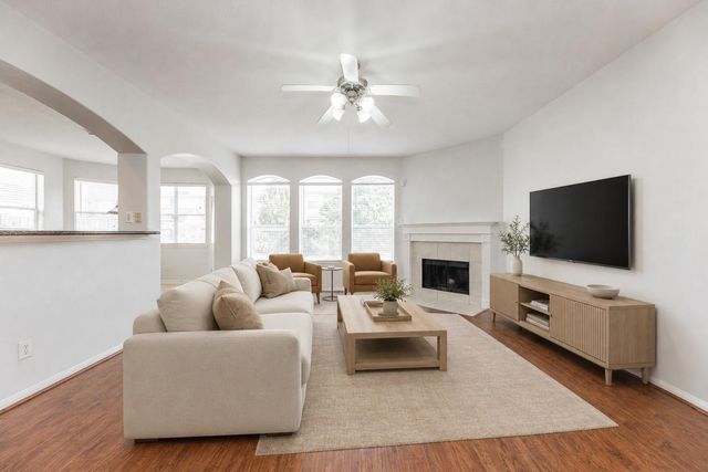 4119 Maurice Way, Stafford, TX 77477
