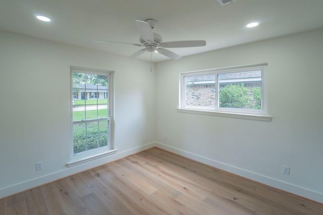 2002 Ottawa Lane, Houston, TX 77043