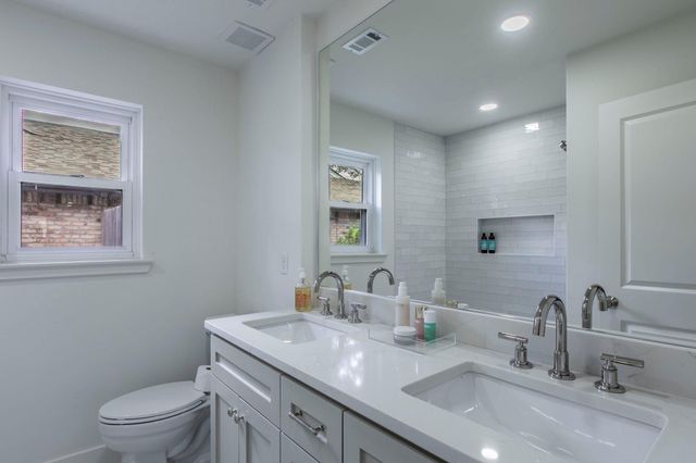 2002 Ottawa Lane, Houston, TX 77043