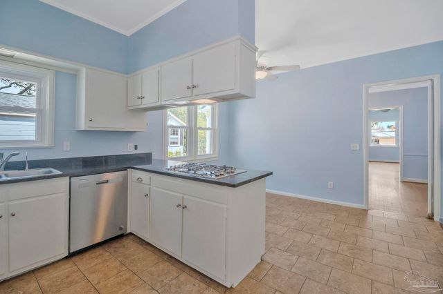 1811 Yates Ave, Pensacola, FL 32503