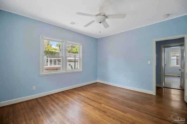 1811 Yates Ave, Pensacola, FL 32503