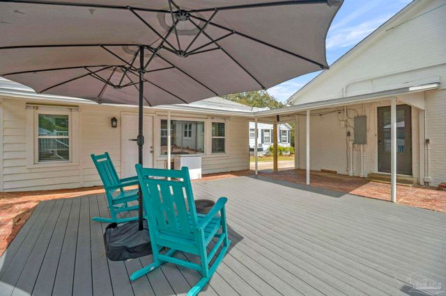 1811 Yates Ave, Pensacola, FL 32503